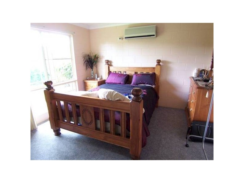 160 Upper Miles Ave, Kelso QLD 4815