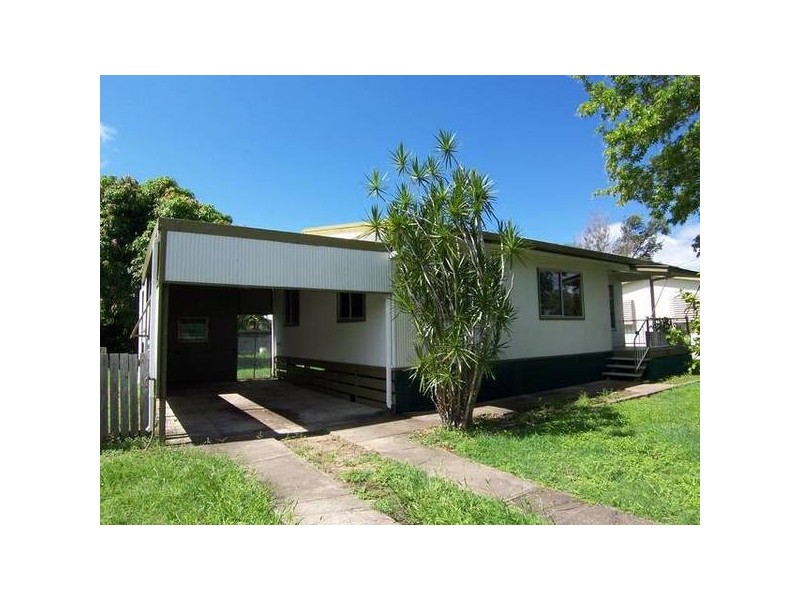11 Yut Fay Ave, Kelso QLD 4815