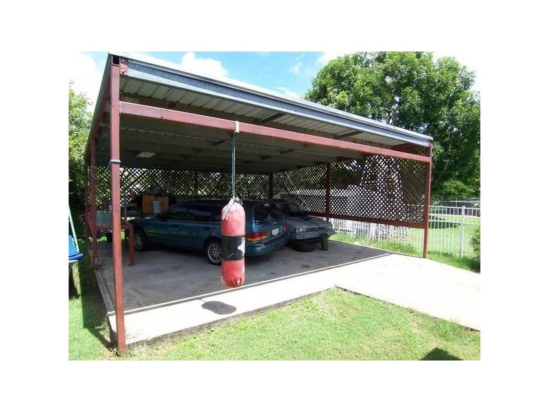 30 Gladys Street, Kelso QLD 4815