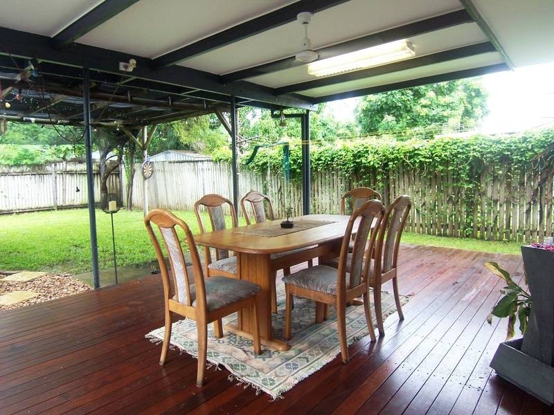 15 Lawrence St, Kelso QLD 4815