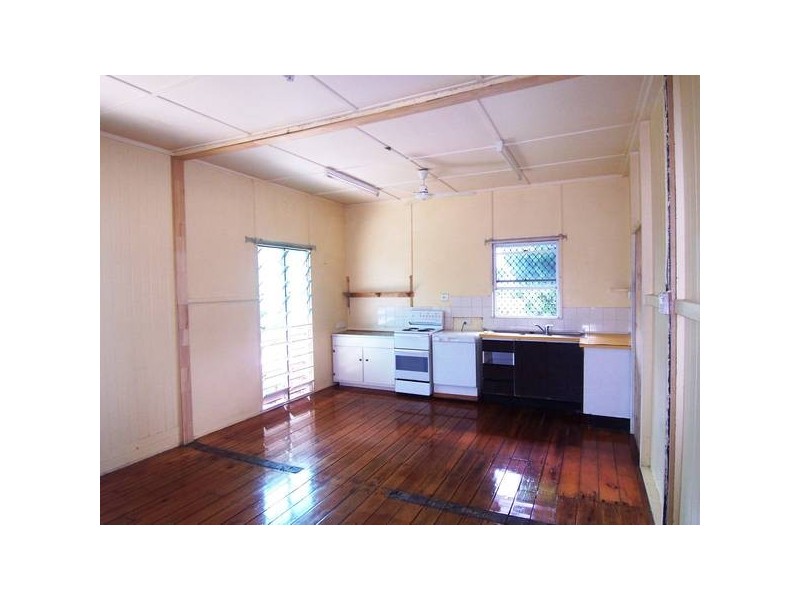 22 Abbott Street, Oonoonba QLD 4811