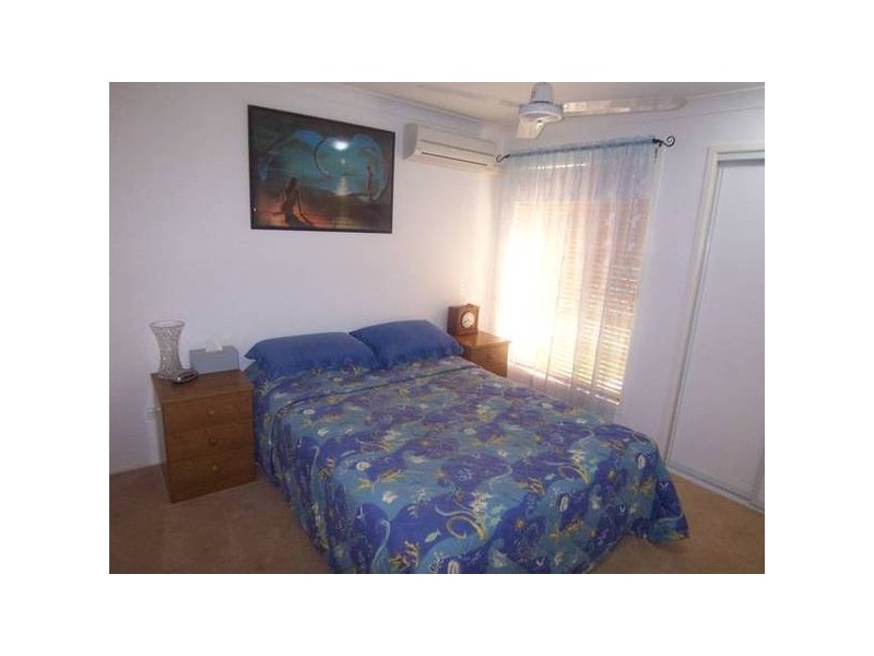 16 Dickenson Place, Kirwan QLD 4817