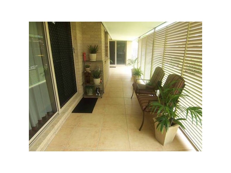 16 Dickenson Place, Kirwan QLD 4817