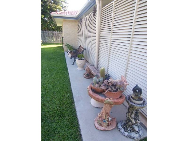 16 Dickenson Place, Kirwan QLD 4817