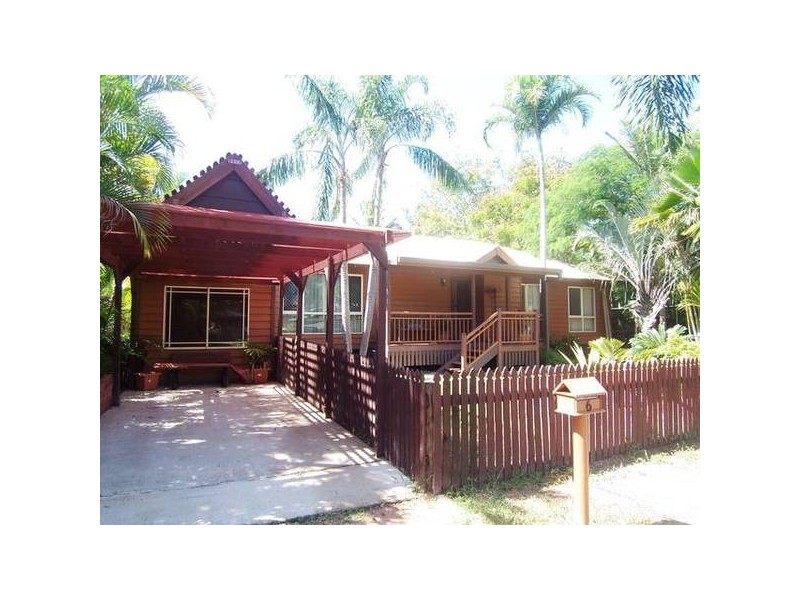 6 Island Street, Saunders Beach QLD 4818