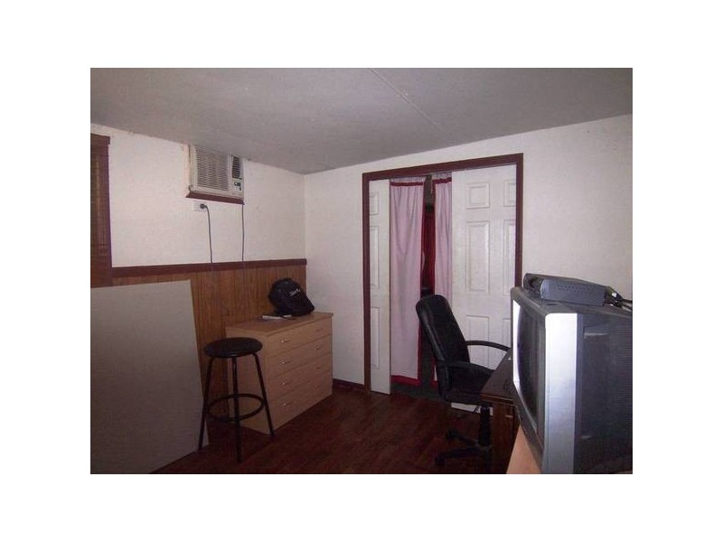 6 Island Street, Saunders Beach QLD 4818