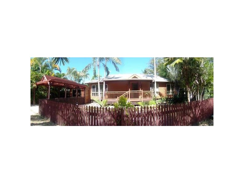 6 Island Street, Saunders Beach QLD 4818