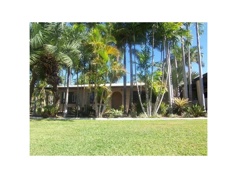 141 Miles Ave, Kelso QLD 4815