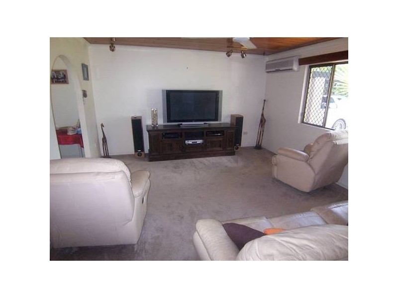 141 Miles Ave, Kelso QLD 4815