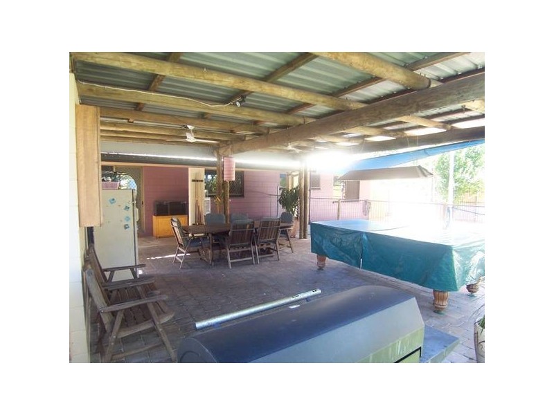 141 Miles Ave, Kelso QLD 4815