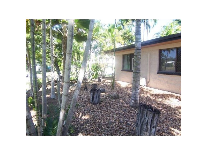 141 Miles Ave, Kelso QLD 4815