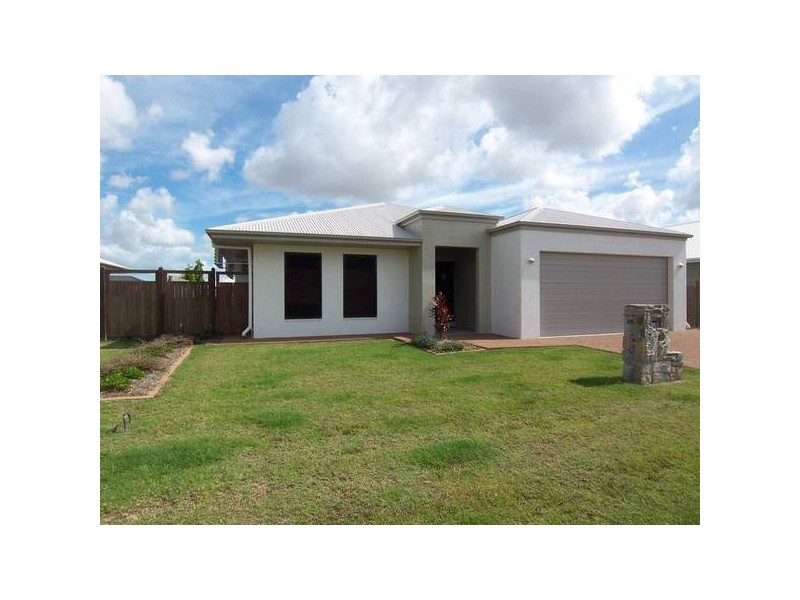 8 Aquamarine Drive, Kirwan QLD 4817