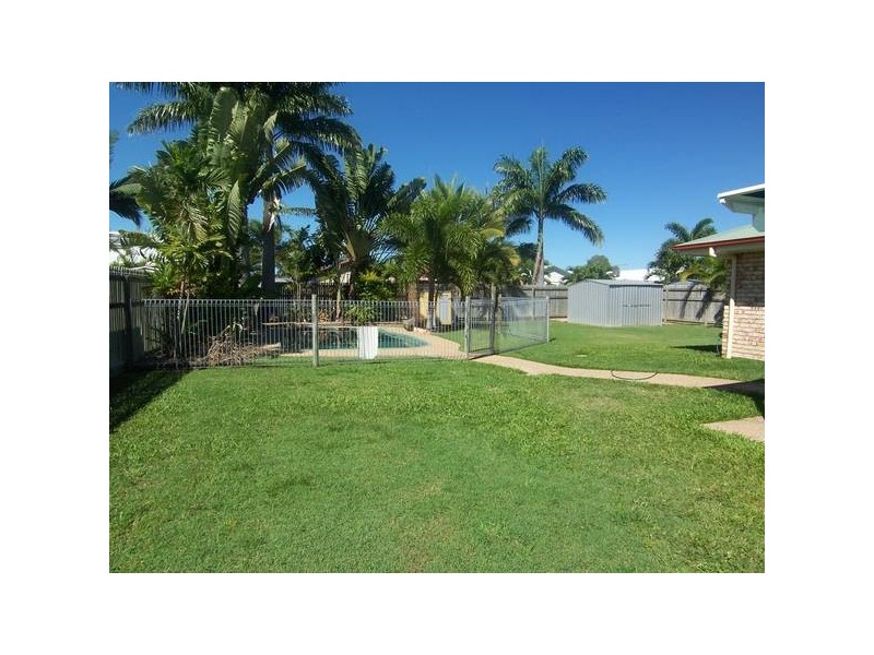 42 Overton Crct, Kirwan QLD 4817