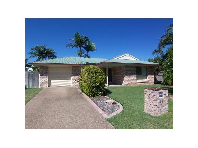 42 Overton Crct, Kirwan QLD 4817