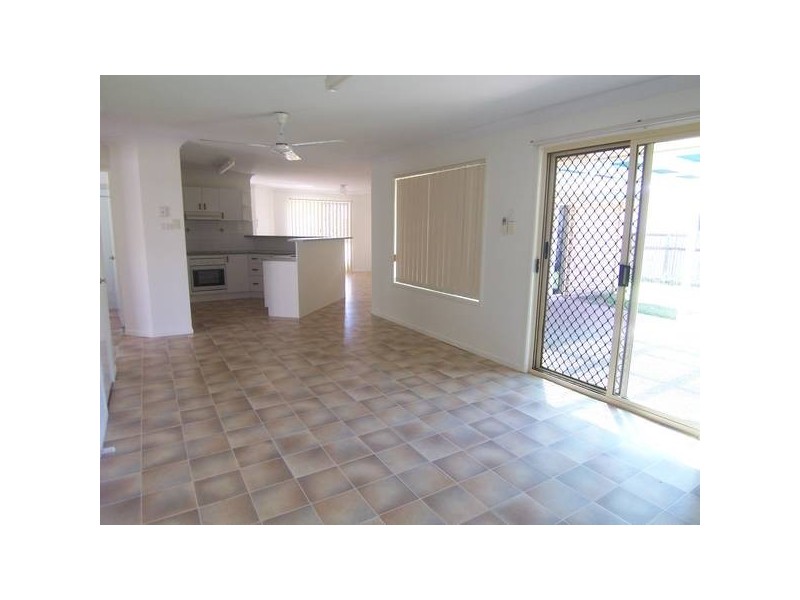 42 Overton Crct, Kirwan QLD 4817