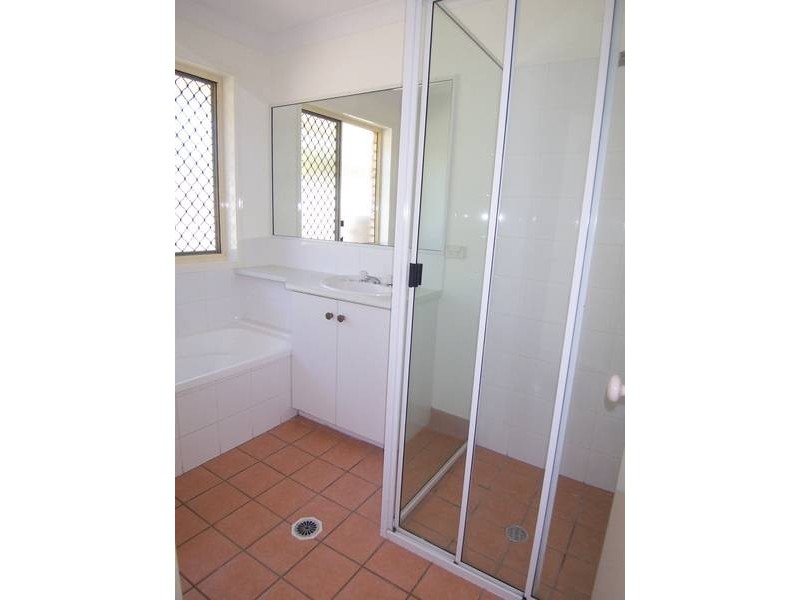42 Overton Crct, Kirwan QLD 4817