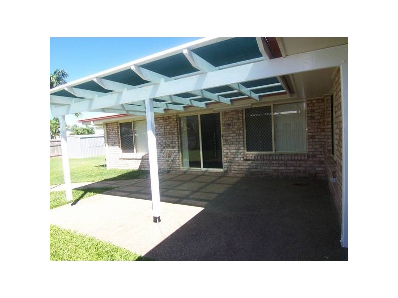 42 Overton Crct, Kirwan QLD 4817