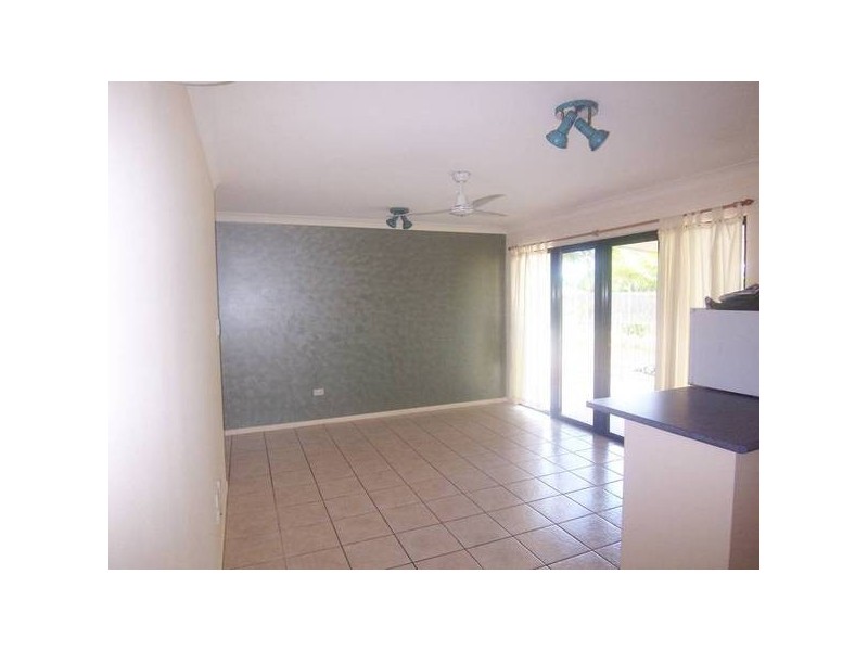 14 Greenwood Dve, Kirwan QLD 4817