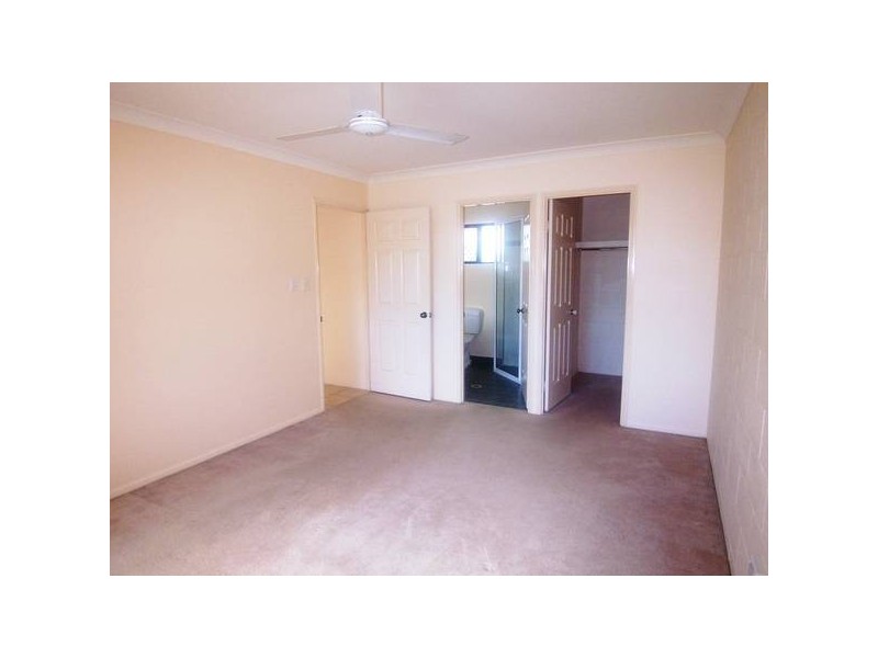 14 Greenwood Dve, Kirwan QLD 4817
