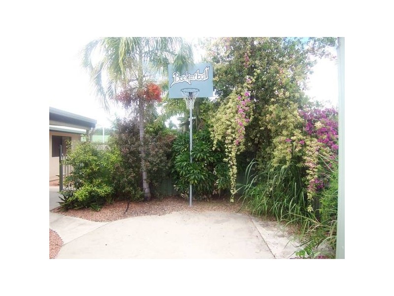 14 Greenwood Dve, Kirwan QLD 4817