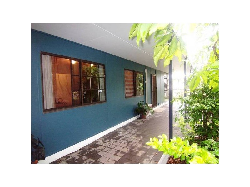 15 Lawrence Street, Kelso QLD 4815