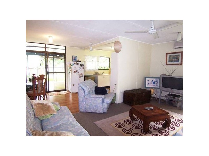 15 Lawrence Street, Kelso QLD 4815