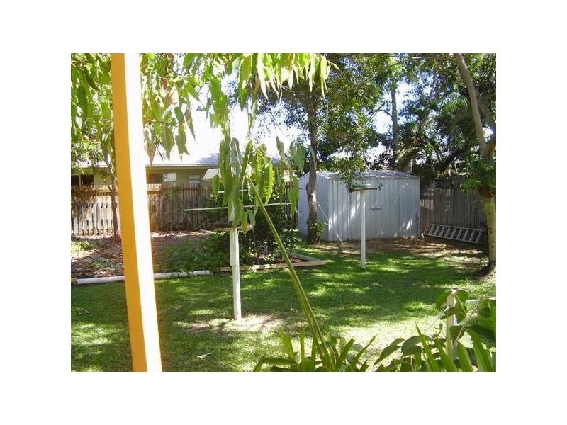 10 Tait Street, Kelso QLD 4815