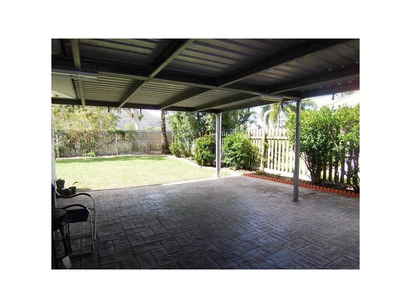 38 Leila Avenue, Rasmussen QLD 4815
