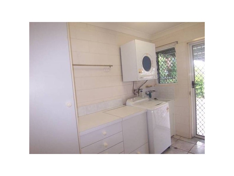38 Leila Avenue, Rasmussen QLD 4815