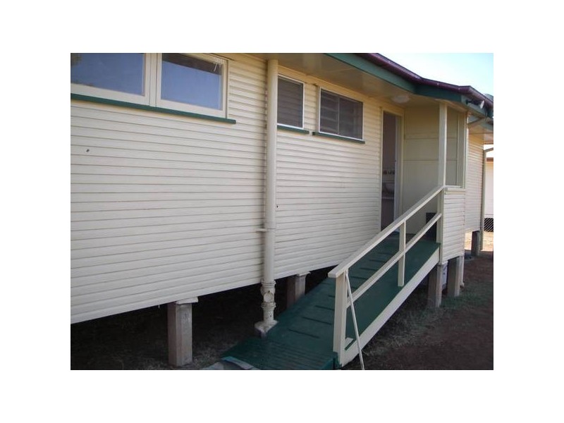 100 Steele Street, Cloncurry QLD 4824