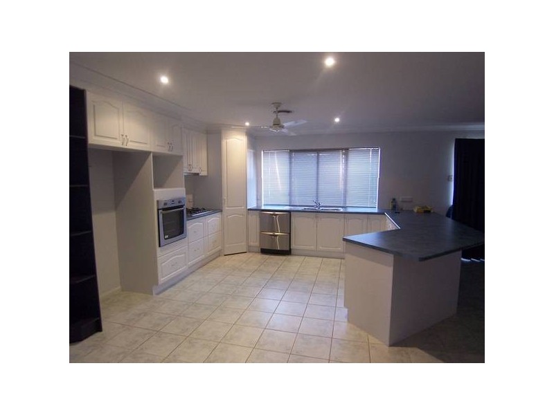 10 Sheerwater Pde, Douglas QLD 4814