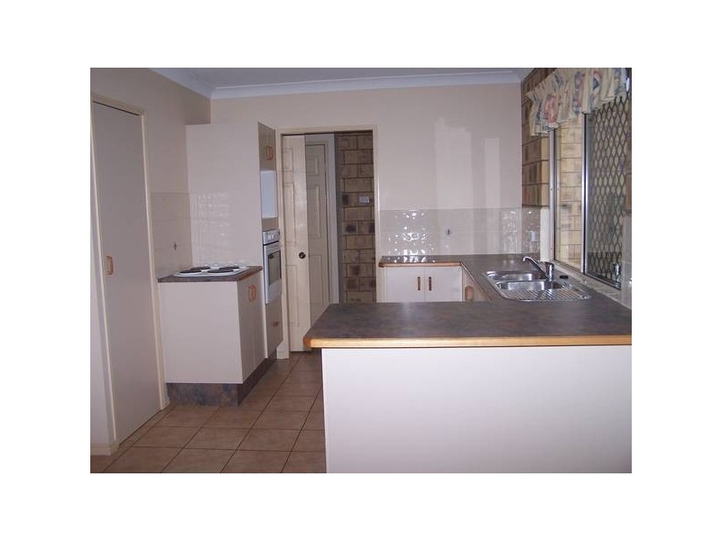 Railway Estate QLD 4810