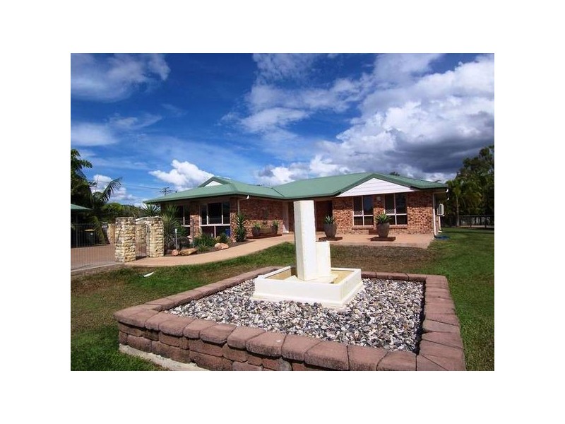 8 Elberry Crescent, Kelso QLD 4815