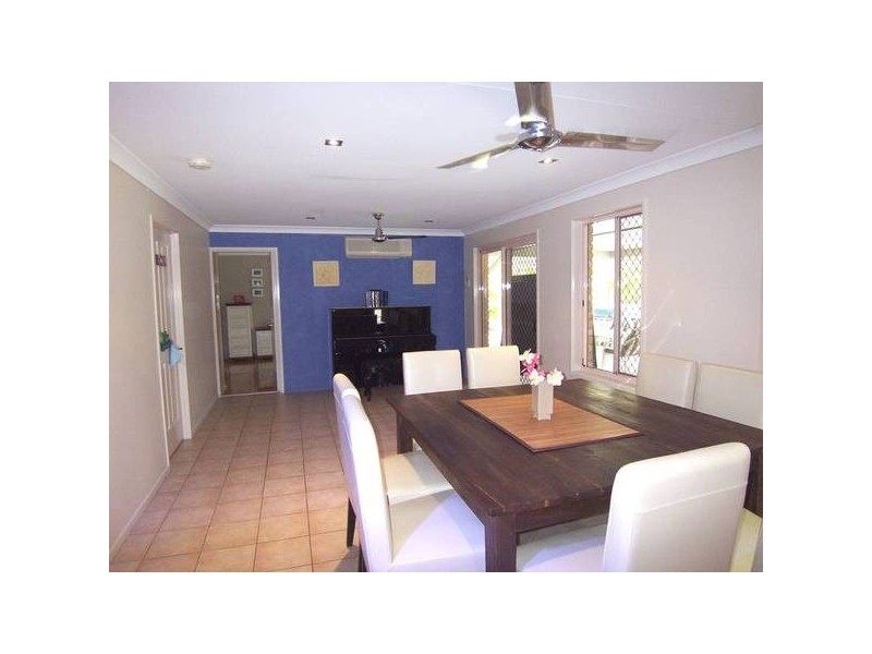 8. Elberry Crescent, Kelso QLD 4815