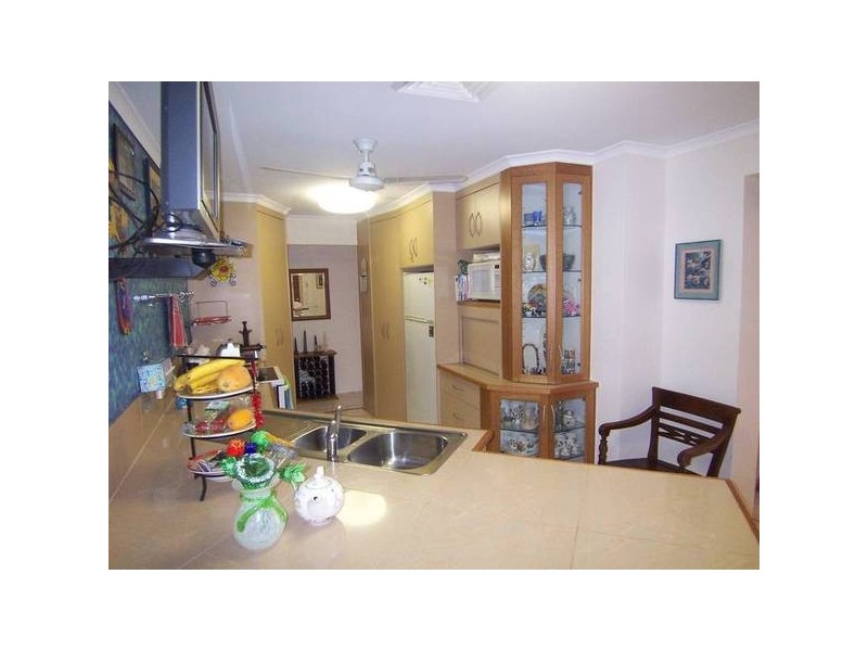 19 Garden Grove Cr, Kirwan QLD 4817