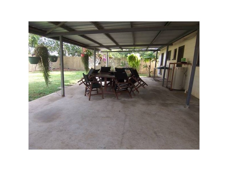 8 Salina Dr, Kelso QLD 4815