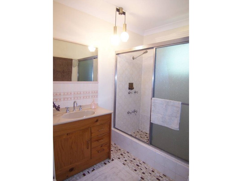 78 Hammond Way, Kelso QLD 4815