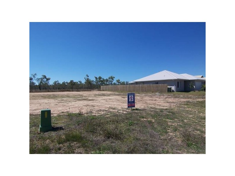 30 Armistice St, Burdell QLD 4818