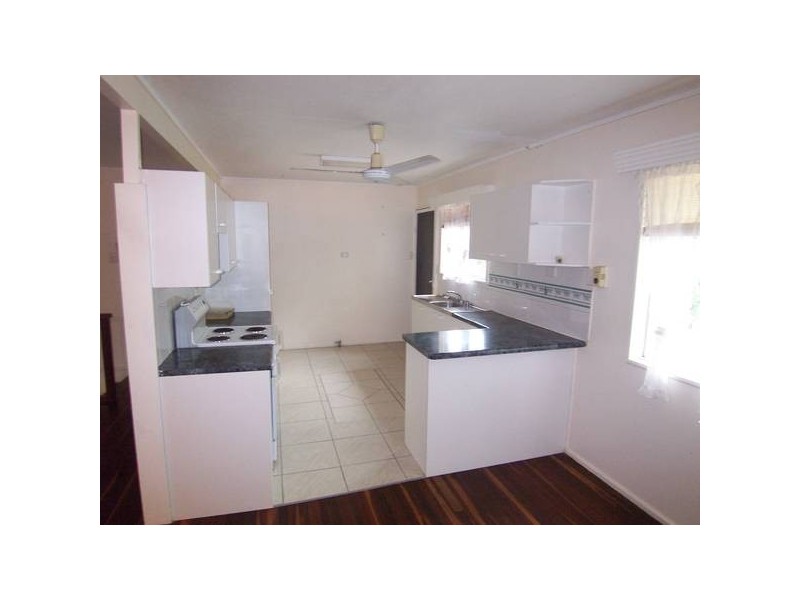 31 Kulgun Cres, Kelso QLD 4815