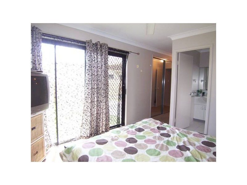 7 Laurie Motti Parade, Kirwan QLD 4817