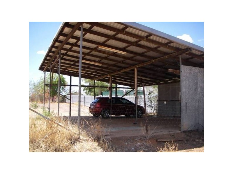 82 Daintree St, Cloncurry QLD 4824