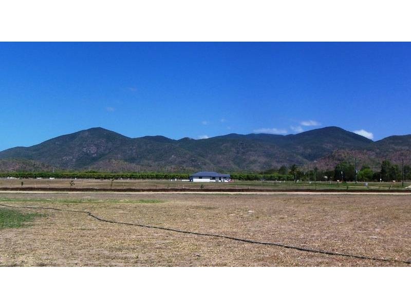 5 Noyland Road, (first right off Williams Road), Alligator Creek QLD 4816