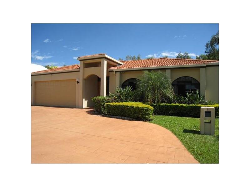 8 Barwin Ct, Douglas QLD 4814