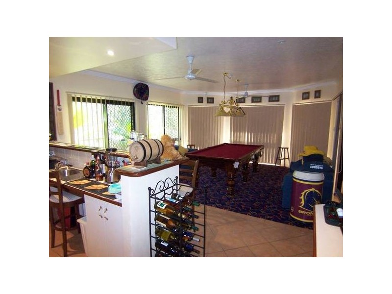 8 Barwin Ct, Douglas QLD 4814