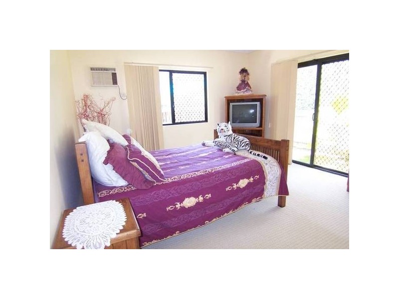8 Barwin Ct, Douglas QLD 4814
