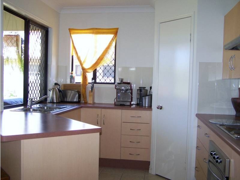 21 Janelle Street, Kelso QLD 4815