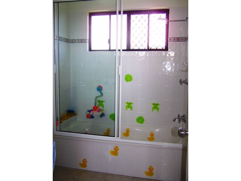 21 Janelle Street, Kelso QLD 4815