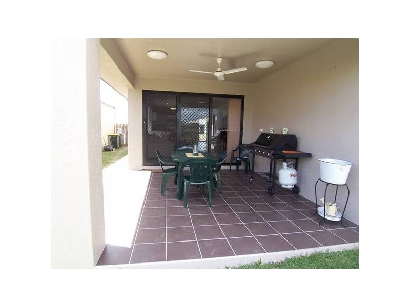 7 Laurie Motti Parade, Kirwan QLD 4817