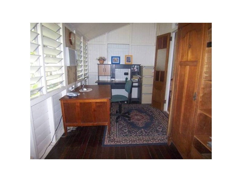 67 Ackers Street, Hermit Park QLD 4812