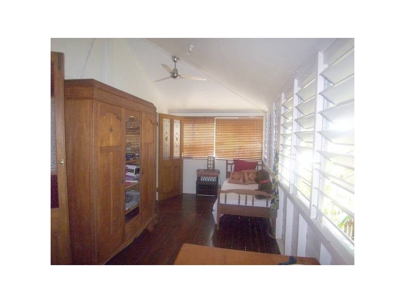 67 Ackers Street, Hermit Park QLD 4812